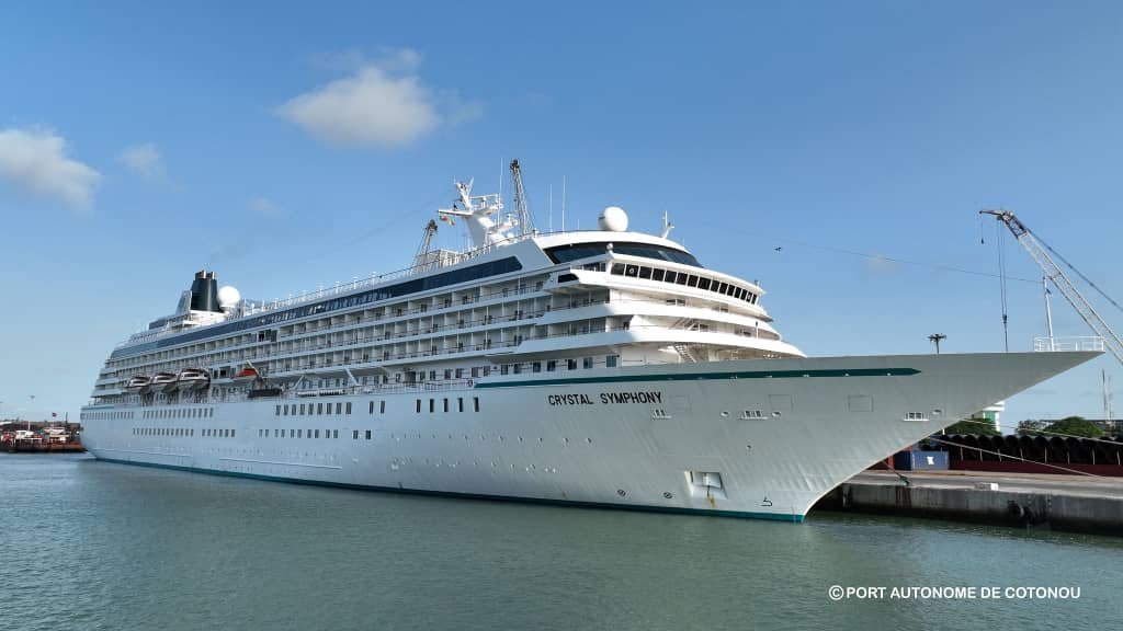 Le Crystal Symphony au Bénin