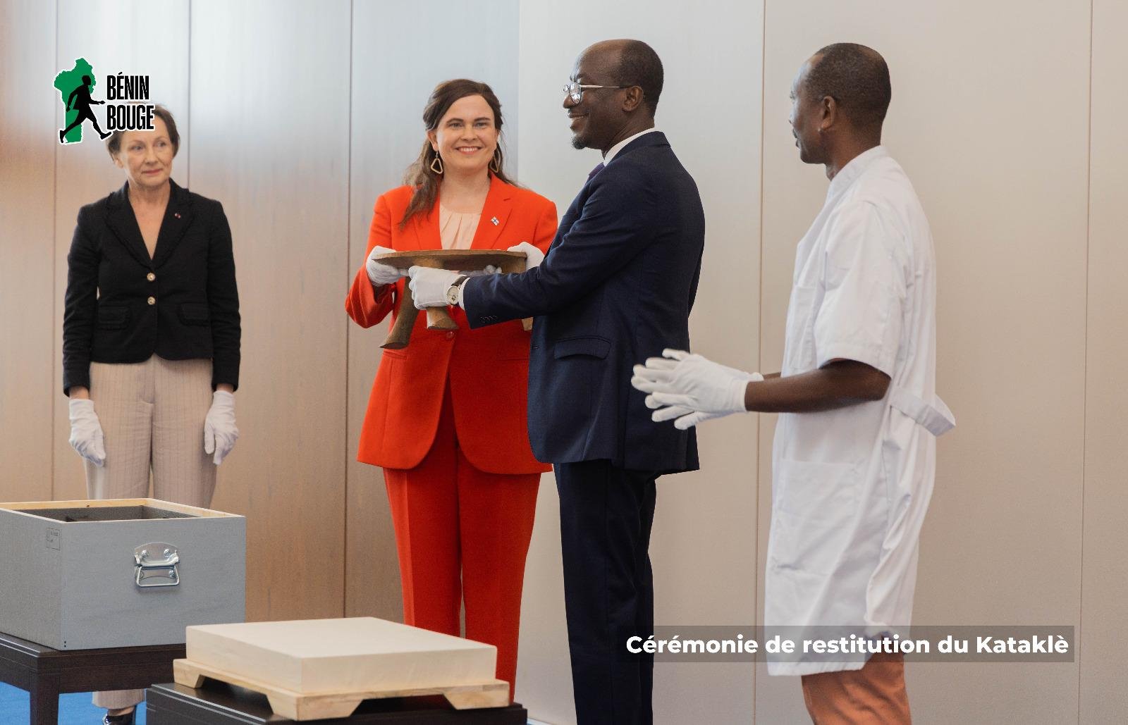 La Finlande restitue au Bénin le Kataklè, trésor royal du Danxomè