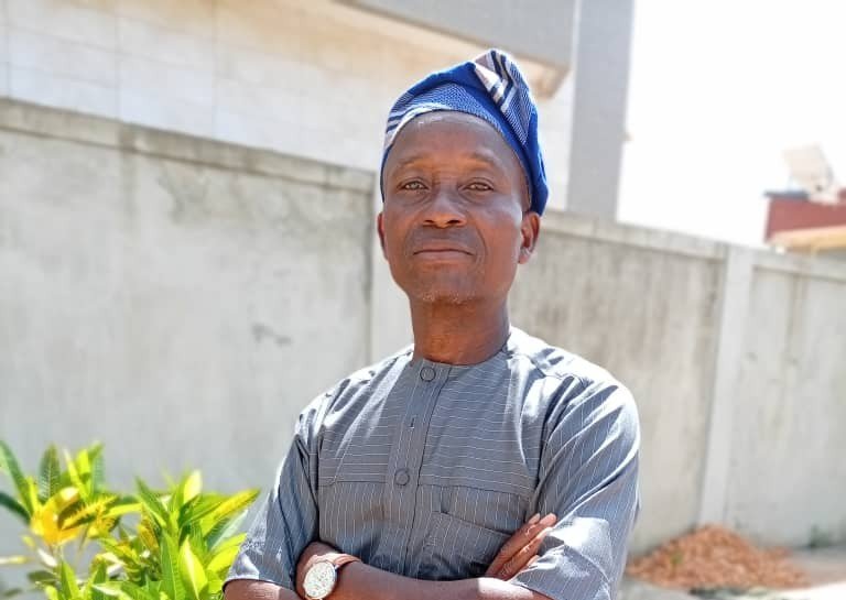 Séraphin SODJINOU crée l’événement à Porto-Novo avec une retransmission géante de la finale européenne