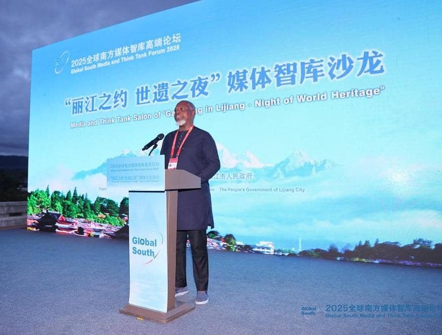 Édouard Loko à Lijang