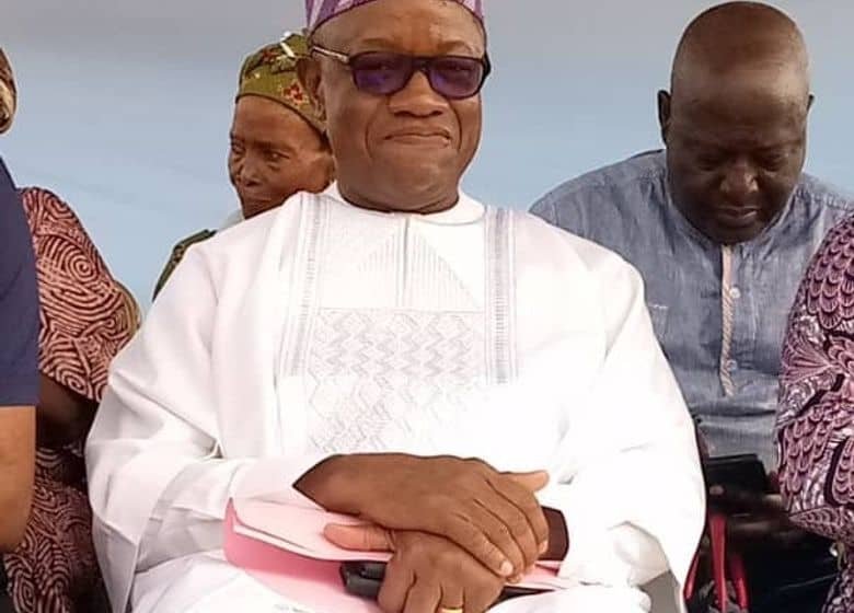 L'he Justin Adjovi démissionne des démocrates