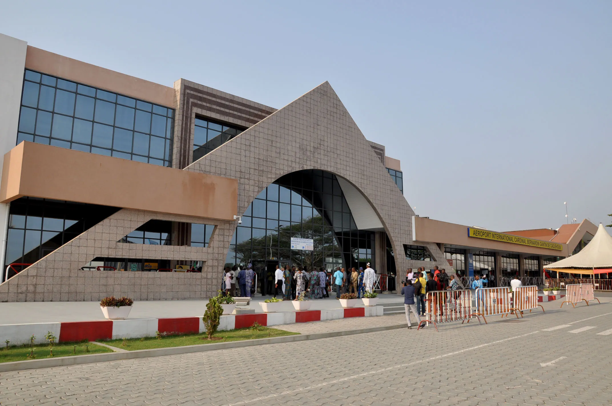 Cotonou : l’aéroport change de nom