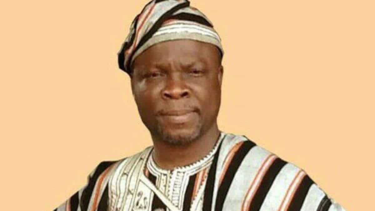 Le BR écarte Bertin Koovi de ses rangs pour un an et le frappe d’inéligibilité interne jusqu’en 2029