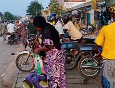 À Porto-Novo, les trottoirs pris d’assaut