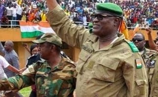 Pourquoi les militaires votent souvent avant les civils