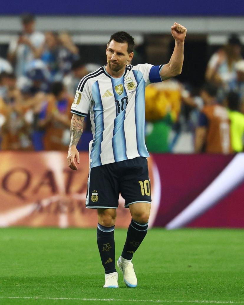 Messi entre encore dans la légende