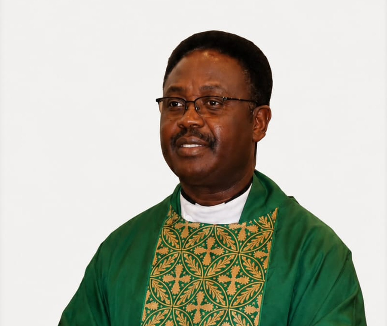 25 ans de sacerdoce : le Père Franck Marrel Agbowai célèbre un jubilé d’argent placé sous le signe de l’action de grâce