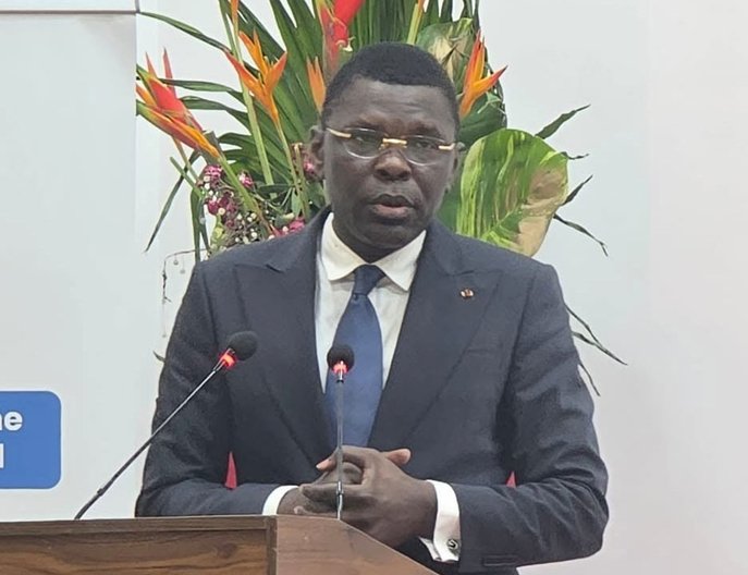 À Brazzaville, Joseph Djogbénou ouvre le débat sur les défis contemporains du droit africain