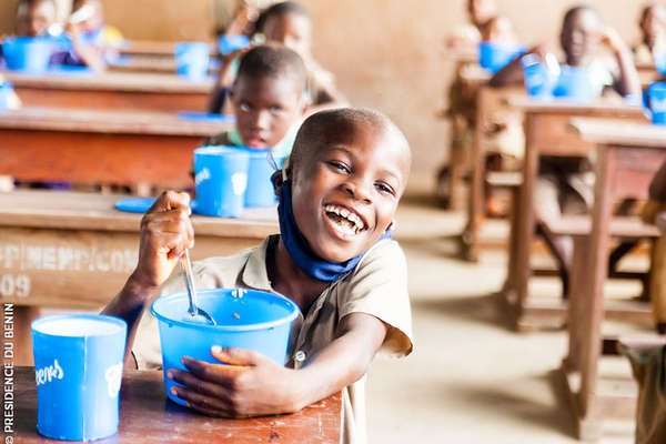 Cantines scolaires : le Bénin veut nourrir 1,9 million d’écoliers dès la rentrée